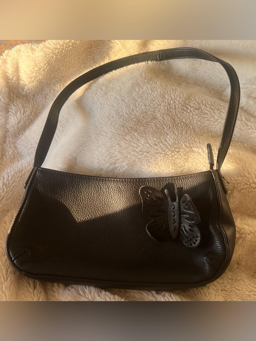 Leather Mini Shoulder Bag Retro with a
Butterfly Embellishment Zip Closure